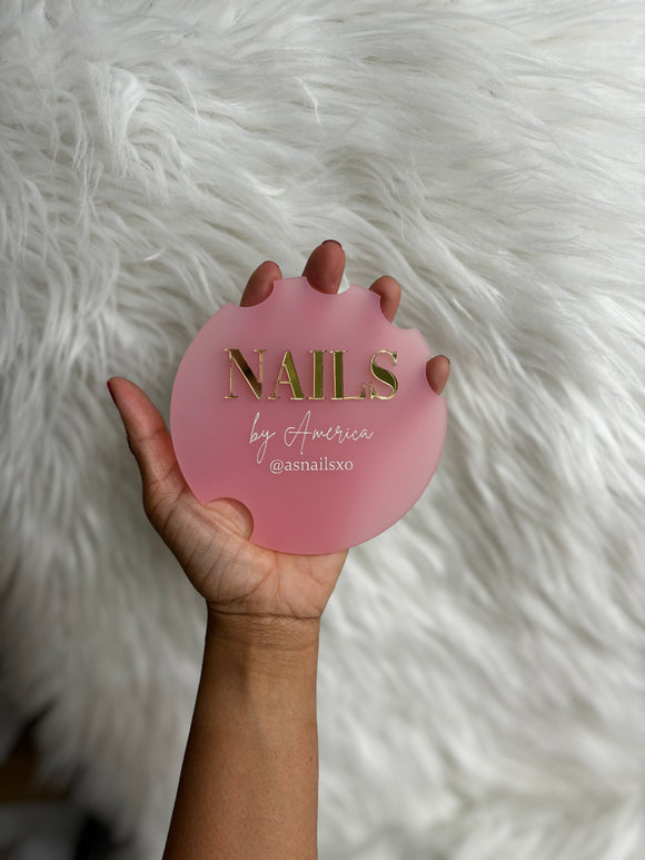 Nailfie prop