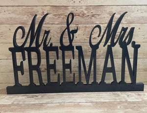 Mr. & Mrs. Table Sign